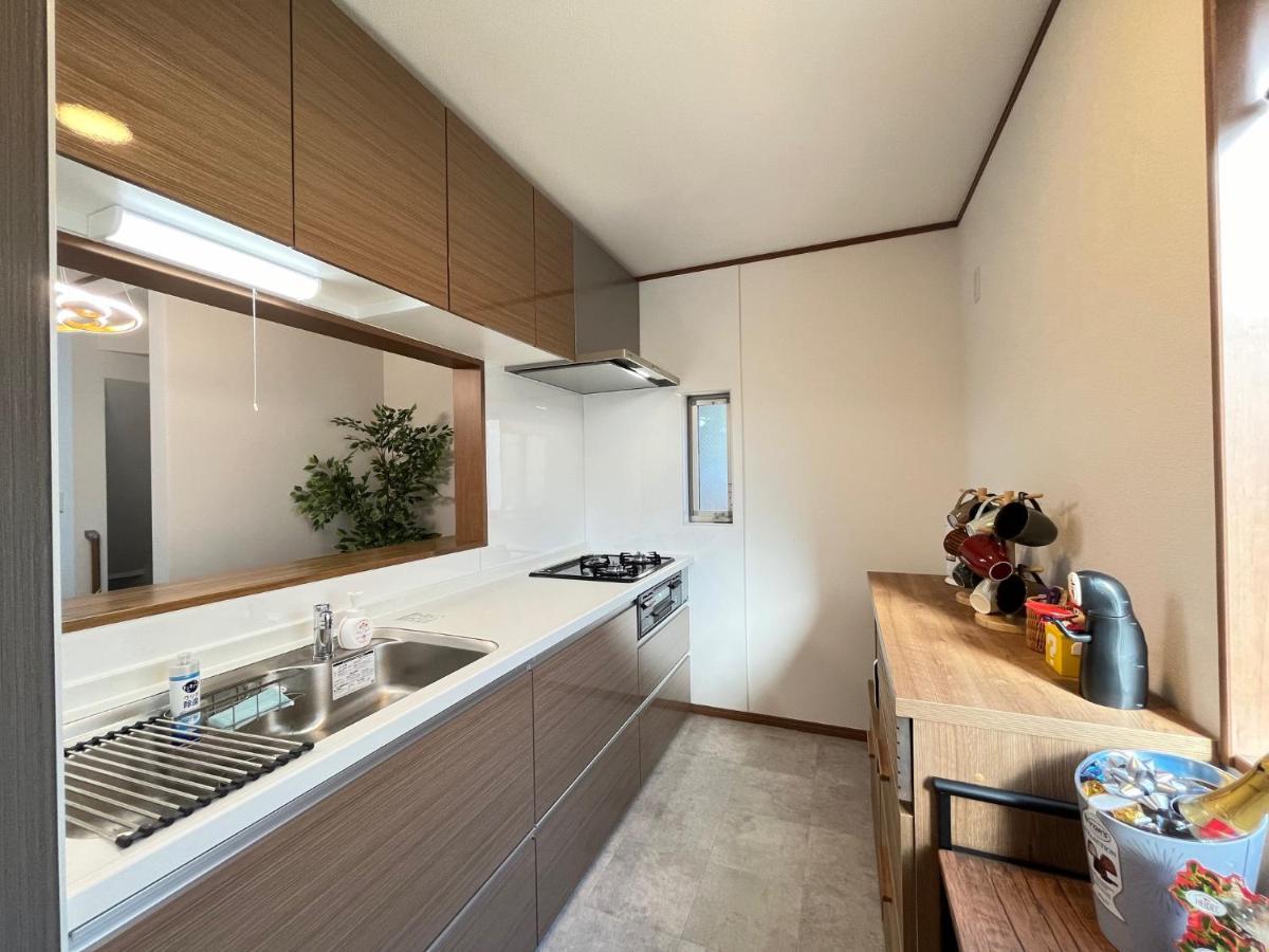 Charming New Home Launch: Direct Access To Narita & Haneda Airports, Shinjuku, And Disneyland; Close To Asakusa & Akihabara! Tokyo Exterior photo